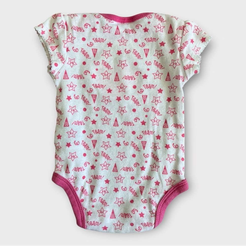 UW Madison Bucky Badger Baby Infant One Piece Body Suit Pink White 0-3 Months - Picture 2 of 3